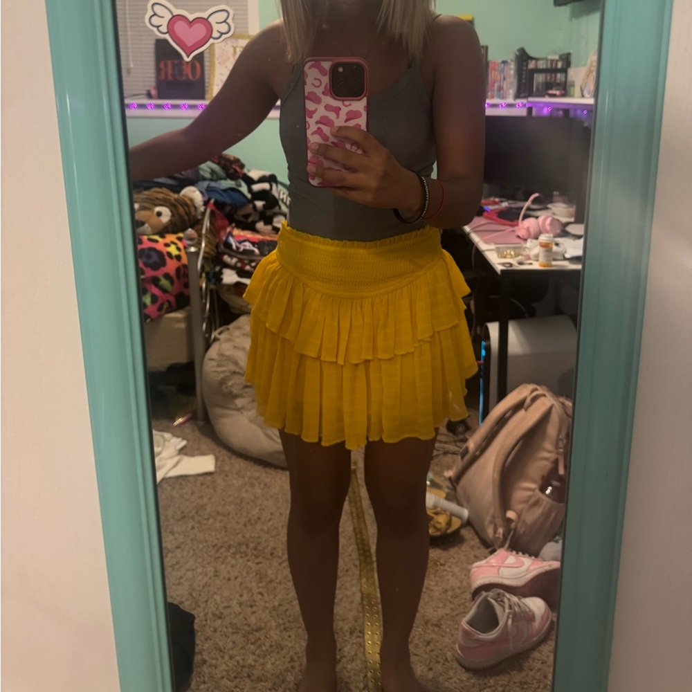 womens medium forever 21 yellow skirt